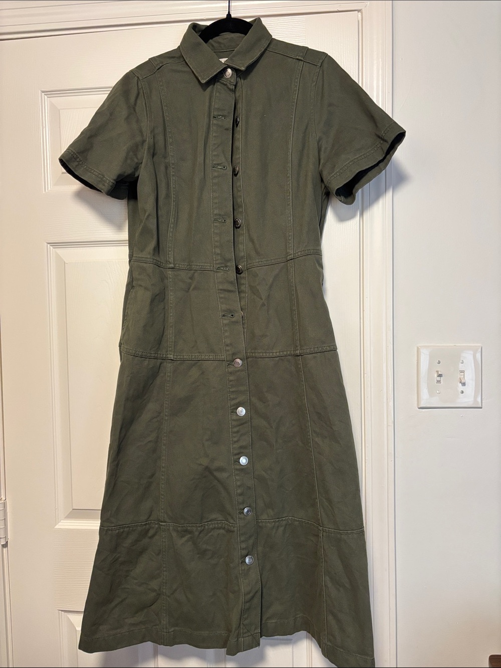Olive Green Button-Front Midi Shirt Dress
